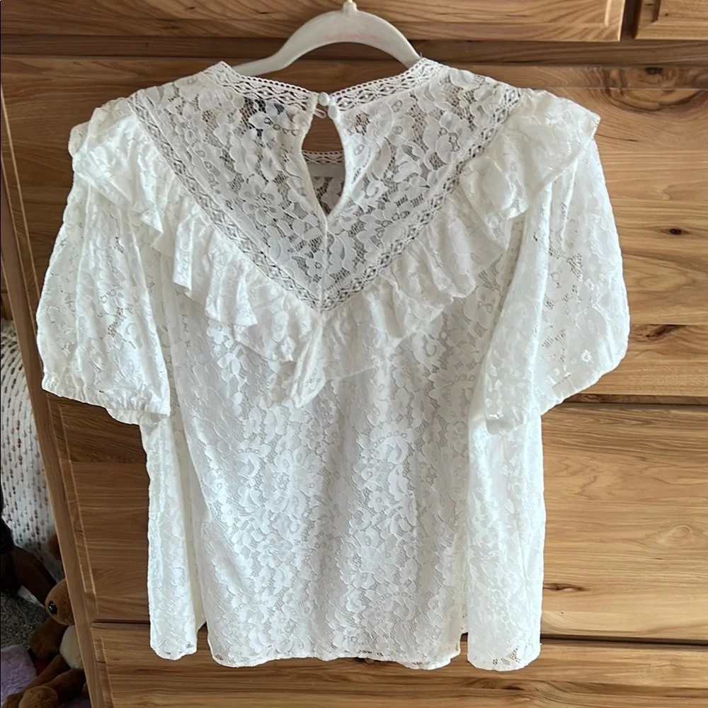 Torrid White Lace Ruffle Top - Picture 4 of 4